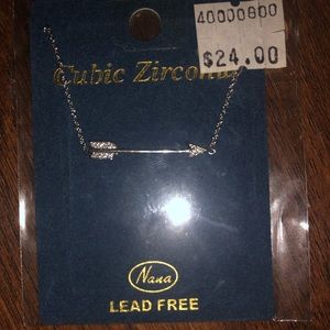 Silver Dimond Arrow Necklace